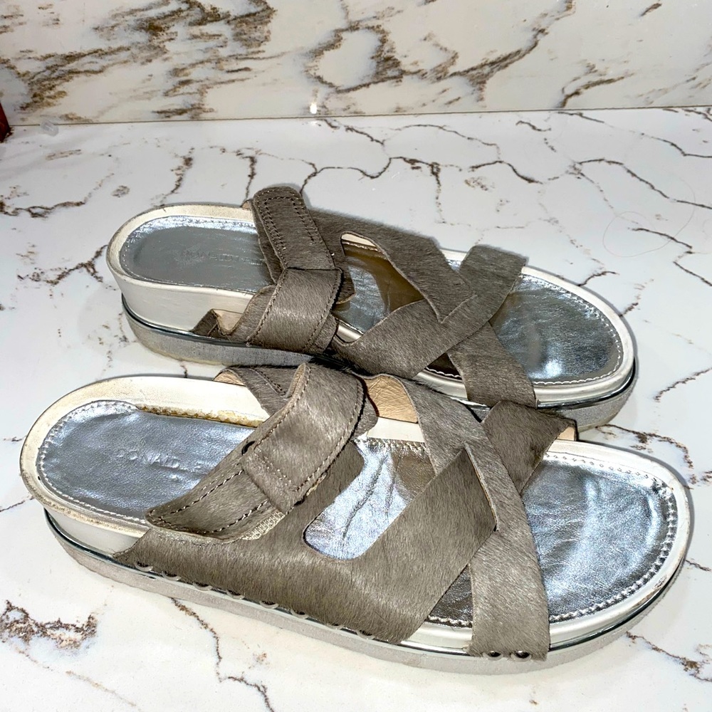 Donald J. Pliner cowhair wedge platform sandals, sz 10